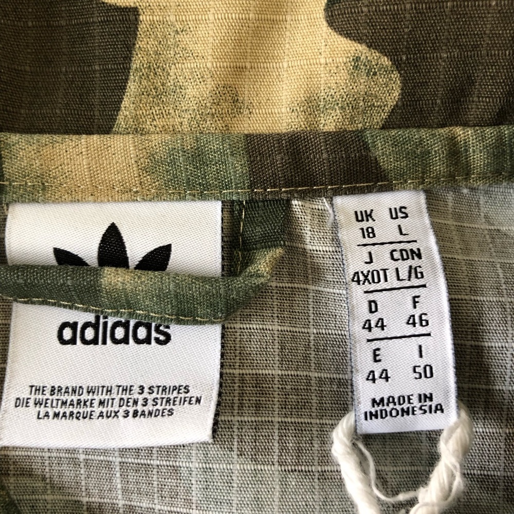 adidas Originals Women's Camouflage Zip Cropped Jacket - Picture 7 of 10